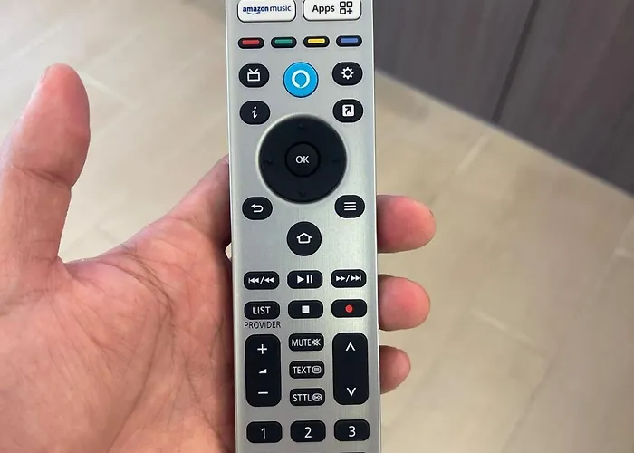 Venice Luxe Comfort, Pool , Sauna ,65-inch Netflix For 3 Guests Only 马尼拉