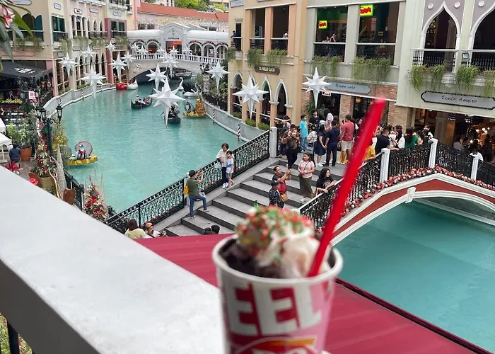 Venice Luxe Comfort, Pool , Sauna ,65-inch Netflix For 3 Guests Only 公寓 *
