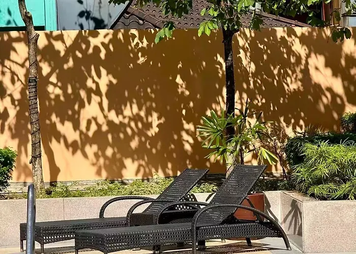 公寓 Venice Luxe Comfort, Pool , Sauna ,65-inch Netflix For 3 Guests Only 马尼拉